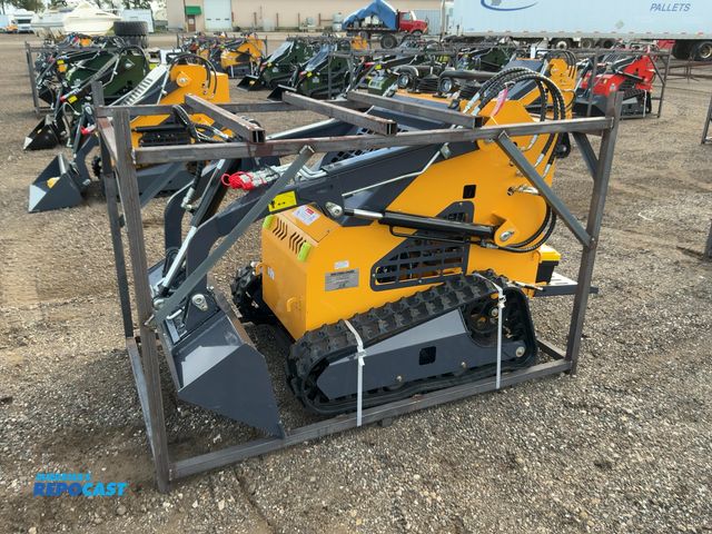 Lot 2-21627 - 2026 ZJG ZJ-380 Mini Skid Steer Loader
