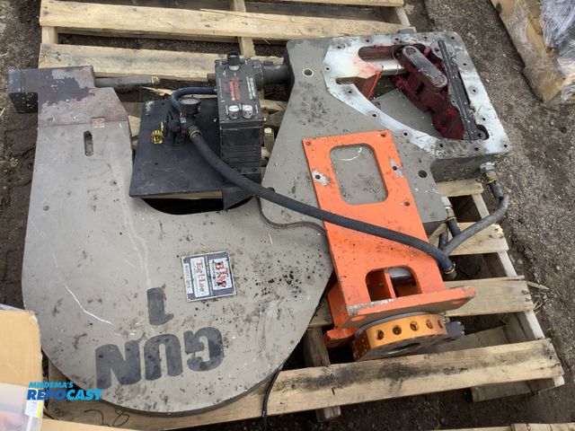 Lot 2-93233 - Skid lot of 1norgren VMS 2310 smart pump vacuum management system