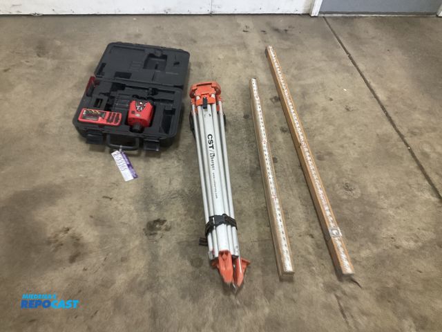 Lot 2-33365 - Laser Mark rotary laser, laser detector, tripod and (2) measuring sticks