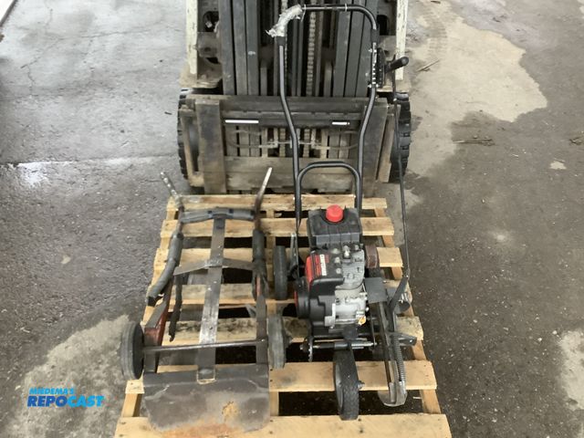 Lot 2-73283 - 1 Dolly and 1 Craftsman Edger/Trimmer