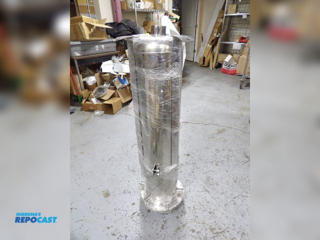Lot 2-51026 - new pentair stainless steel bag filter housing. 2" bag trade size, 11 3/4" dia., 41 1/4"H, 135 gpm, ...