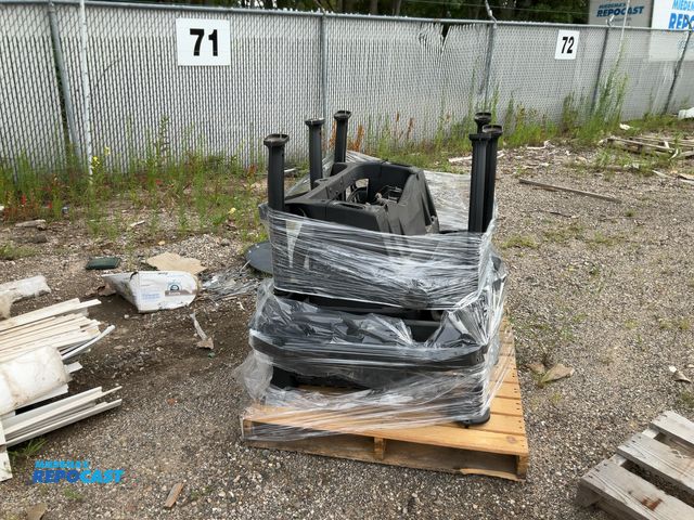Lot 2-96242 - Skid lot of various golf cart parts