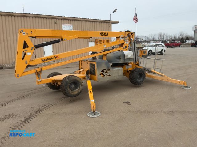 Lot 2-33677 - 2019 Haulotte 45XA All Terrain Boom Lift
