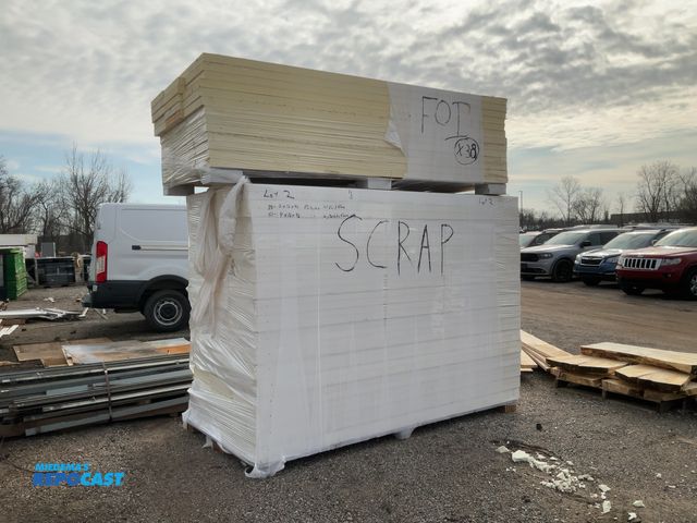 Lot 2-65662 - Lot of (39) 2 x 16x 96 Sheets of Polyiso Insulation w/ White Face, &amp; (51) 4 x 16x 96 Sheets of P...