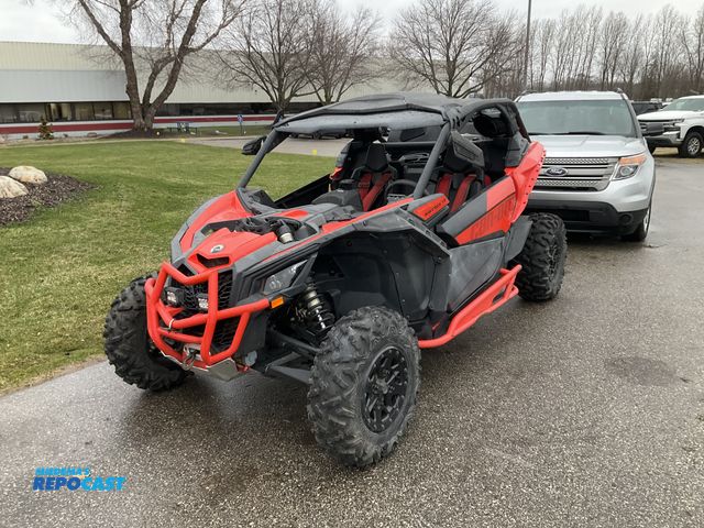 Lot 2-43584 - 2018 Can-Am Maverick X3 900 HO UTV