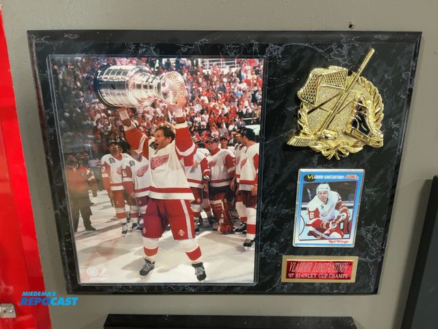 Lot 2-53297 - 1997 Red Wings Stanley Cup Champions Plaque with Framed Vladimir Konstantinov Picture, Gold Medallio...