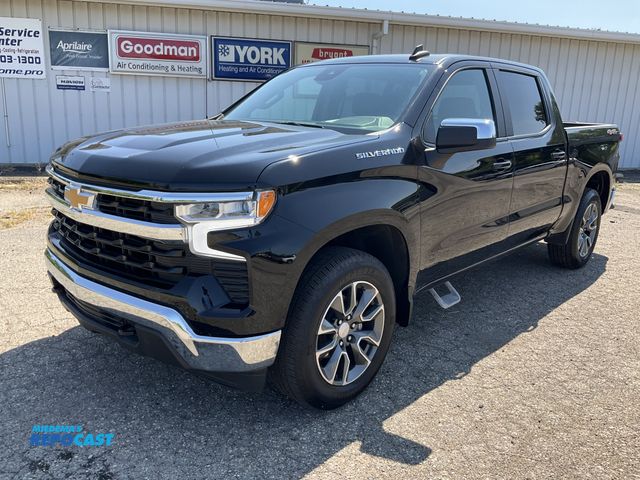 Lot 2-61354 - 2024 Chevrolet Silverado 1500 LT Crew Cab Pickup Truck 4x4