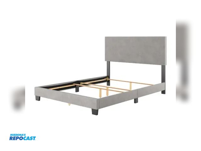 Lot 2-14758 - Andes silver gray king upholstered panel bed #80097-711