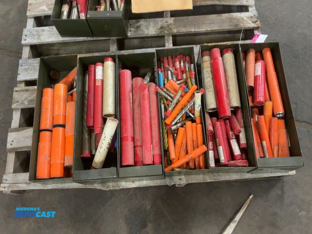 Lot 2-21472 - (6) Metal Bins of assorted End Mills, all appear new/unused, approx. 3/16" to 1-1/2" diameter range,...