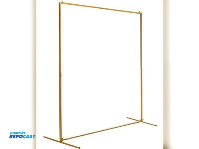 Lot 2-93601 - 11 Susire HQ-XJ138 square wooden wedding arches - unbuilt