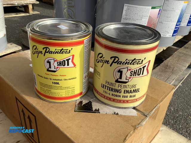 Repocast.com - Lot 2-21371 - Lot of (18) cans of Sign Painters’ 1 Shot ...
