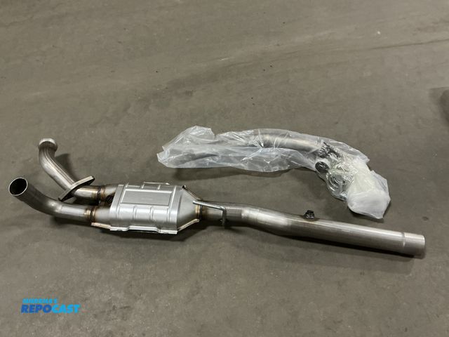 Lot 2-14932 - JT Exhaust Catalytic Converter