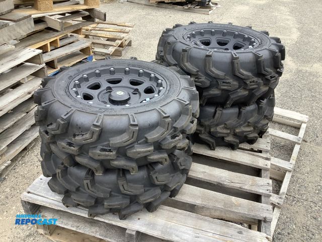 Lot 2-16280 - Lot of (4) pro armor Polaris ranger 1000 pro-star wheels and tires MUD XC P182