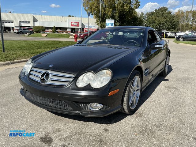 Lot 2-67200 - 2007 Mercedes-Benz SL550 AMG Convertible Coupe RWD