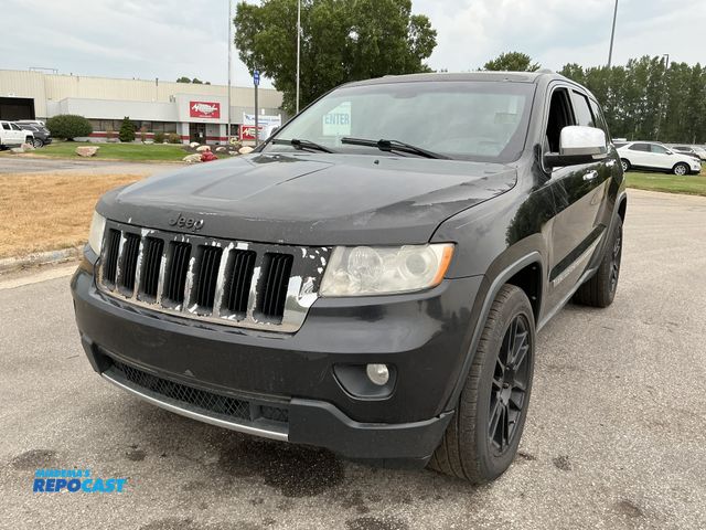 Lot 2-62000 - 2011 Jeep Grand Cherokee Limited SUV 4x4