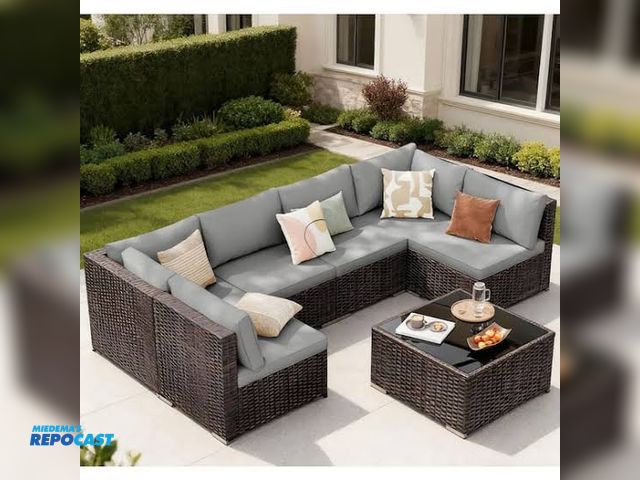 Lot 2-37153 - Brand New 7pcs Outdoor Rattan Patio Set, Dark Brown / Grey Color, WP-230-070GY