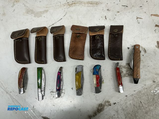 Lot 2-92134 - Lot of (7) asst. Collectible Pocket Knives