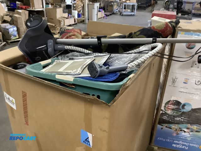 Lot 2-99201 - Big box of miscellaneous things