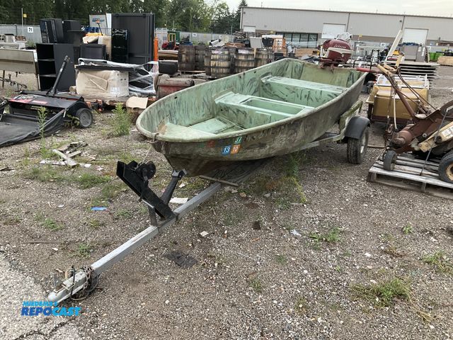 Lot 2-68400 - 1973 Seamaid Unknown Boat 10 ft boat.