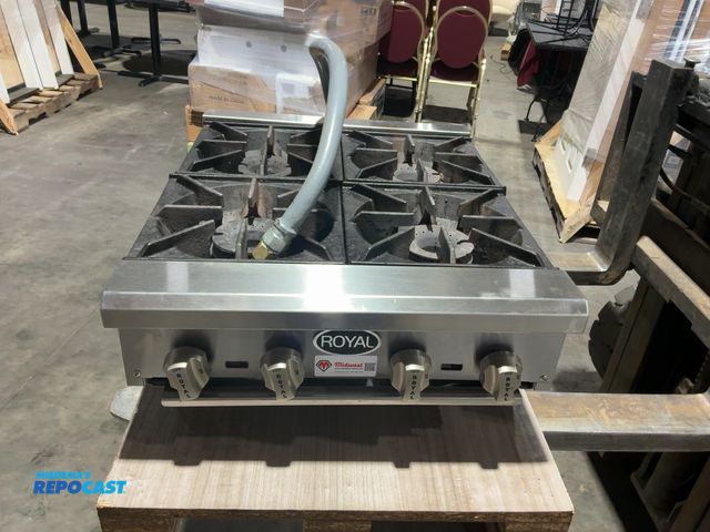 Lot 2-46483 - 1 Royal Range of California RHP-24-4-Gas-Hotplate-Countertop 24″