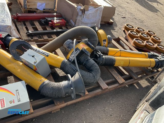 Lot 2-69701 - PLUMOVENT 2100 industrial fume extraction components