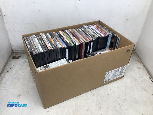 Lot 2-74589 - 265+ Various DVD movies including The Outlaws, The Fighter, EverAfter, The Taking Of Pelham 123, A D...