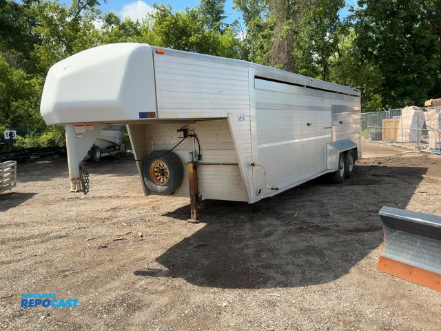 Lot 2-45759 - 2002 Hillsboro Trailer Other (DOBSON)