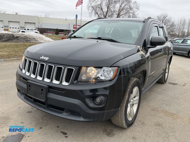 Lot 2-94432 - 2014 Jeep Compass Sport SUV FWD