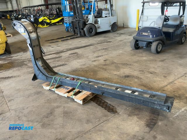 Lot 2-33290 - Storch Model 4210-E5906 Magnetic Chip Conveyor, Baldor 1/2hp 230/460 Volt 3 Phase Motor, approx. 11’...