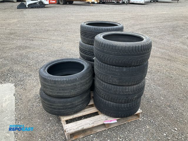 Lot 2-21167 - (4) 225/45R18 snow tires (date code from 2010), (4) 245/35ZR19 tires (date code from 2008) and (2) 2...