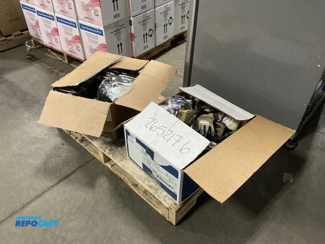 Lot 2-63131 - New Ansell hydroflex cut protection size 9 and 6 grippy grey blue and yellow/brown work gloves