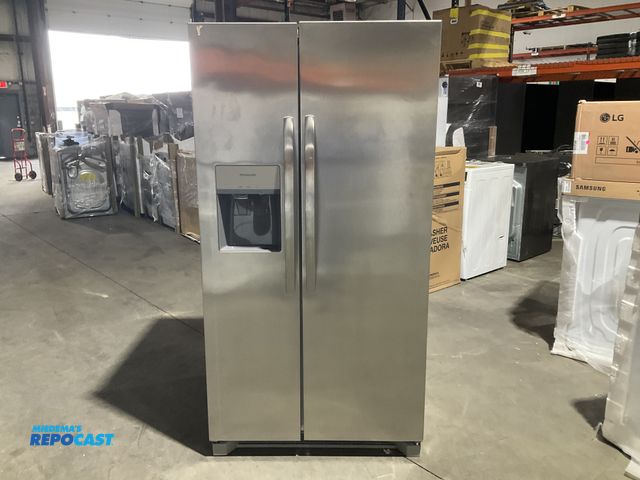 Lot 2-46409 - Scratch & Dent Frigidaire FRSS2623ASJ Refrigerator/Freezer