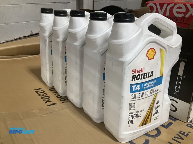 Lot 2-95101 - (5) bottles of shell rotella T4 reduced engine maintenance SAE 15W-40 triple protection