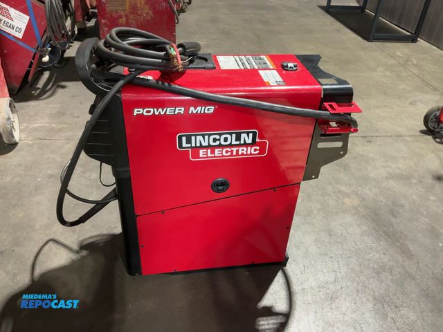 Lot 2-22635 - Lincoln Electric POWER MIG® 260 Single Phase MIG Welder Power Source With 208 - 575 Input Voltage, 3...