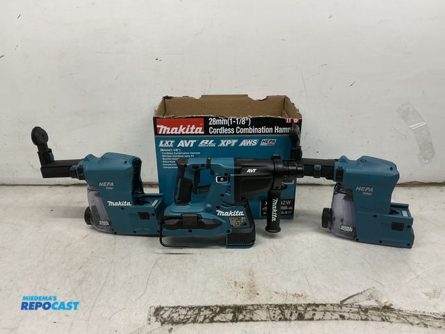 Lot 2-64083 - Makita XRH10ZW Cordless Hammer Drill Kit