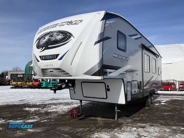 Lot 2-21533 - 2022 Cherokee CKF287BH Camper Travel Trailer
