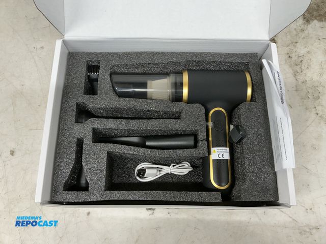 Lot 2-63311 - Lot of (20) APEX 1061-B Car Vacuum Cleaners