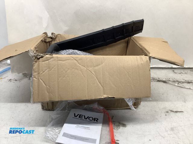 Lot 2-13439 - Vevor chainsaw