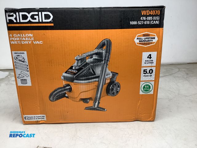 Lot 2-74291 - Ridgid 4gal wet/dry vacuum