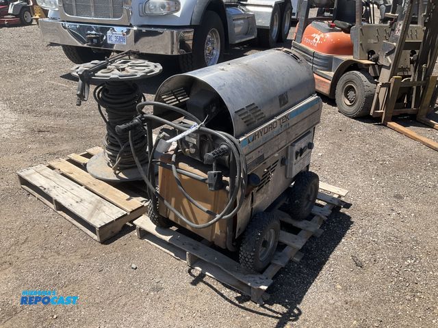 Lot 2-11967 - Hydro Tek electric pressure washer / steam cleaner model HP32004-E2, 2169 metered hours, diesel/kero...