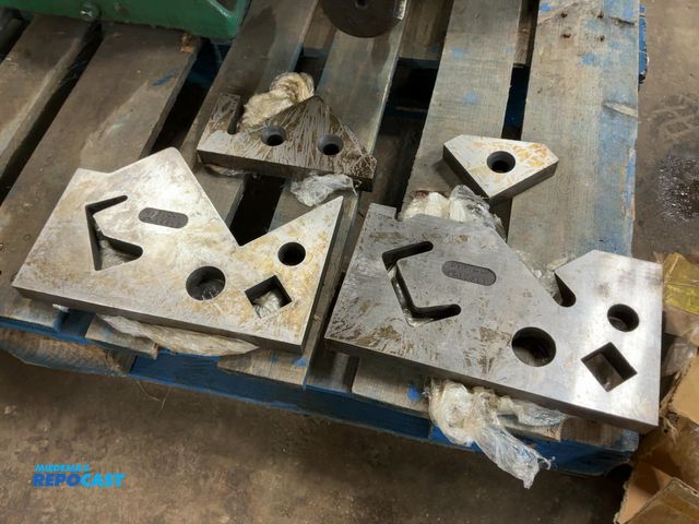 Lot 2-33190 - (4) Assorted Blades / Plates for an Iron Worker, B.F. Co. 4T-19912 and 4T-19911, one stamped 14517-A...