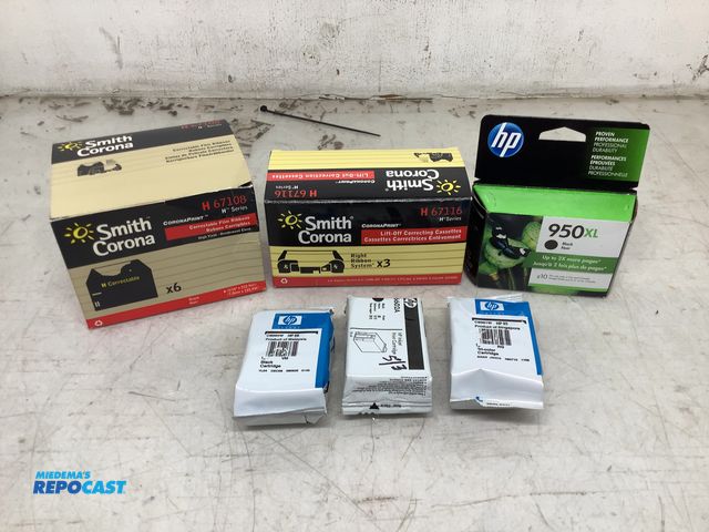 Lot 2-75578 - Smith Corona H 67108 correctable film ribbons, Light-off correcting cassettes, HP 950XL black noir, ...