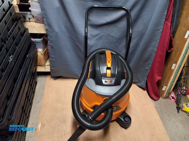 Lot 2-96012 - RIDGID 16 GALLON WET/DRY VACUUM, WORKS