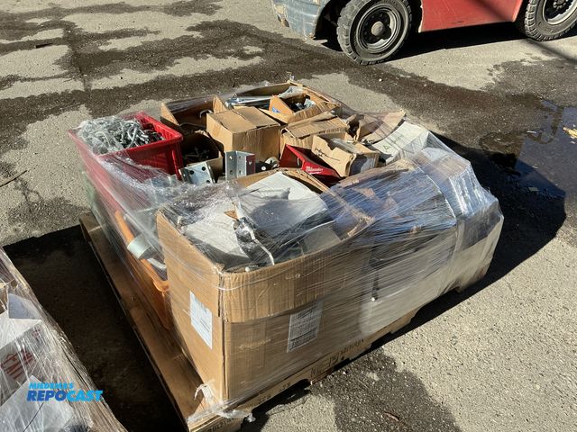 Repocast.com - Lot 2-15854 - Industrial Pallet Lot. Mechanical Parts ...
