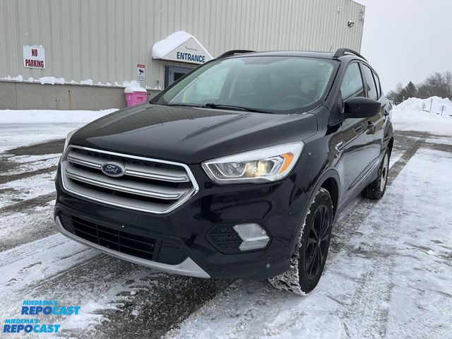 Lot 2-46828 - 2018 Ford Escape SEL 4WD SUV 4x4