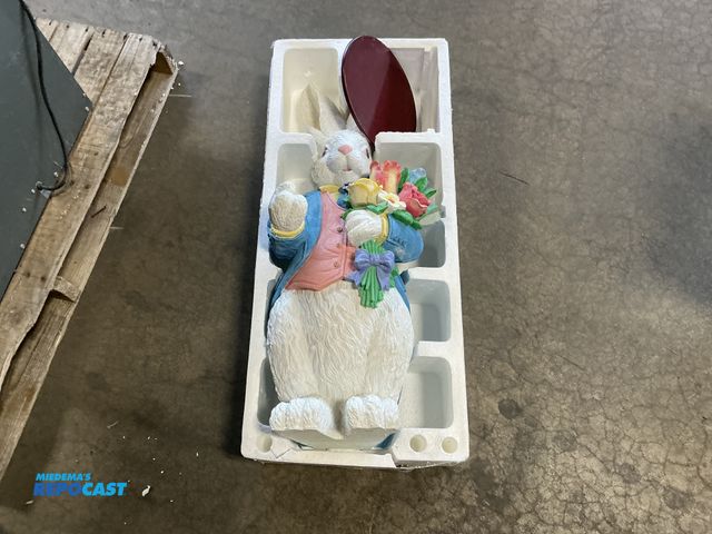 Lot 2-77977 - 3’ Rabbit Statue