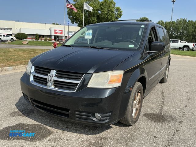 Lot 2-95921 - 2010 Dodge Caravan SXT SUV Other FWD