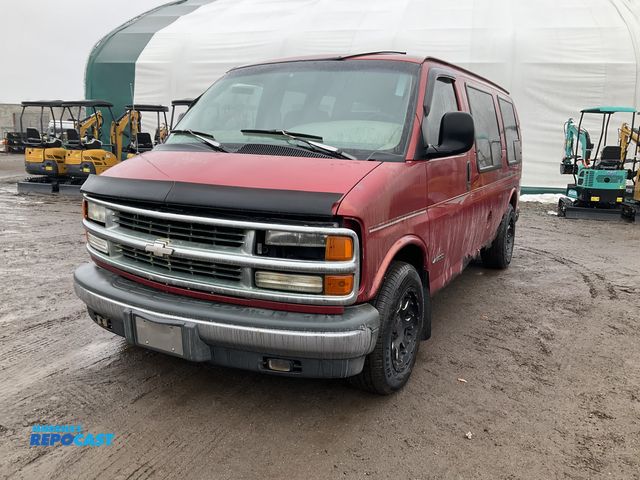 Lot 2-24152 - 1999 Chevrolet Express G1500 Cargo Cargo Van RWD