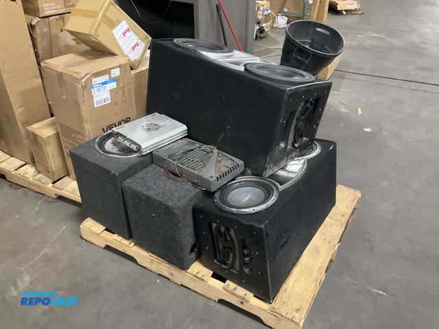 Lot 2-96434 - Skid lot of speakers and amplifiers