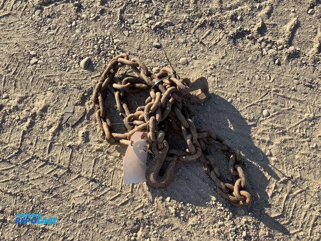 Lot 2-95020 - 3/8 x 9½ foot Log Chain with 2 grab hooks